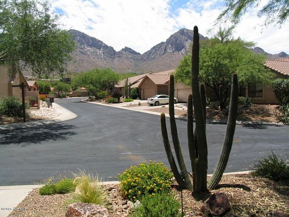 5th image of 1371 E Sonoran Desert Dr
