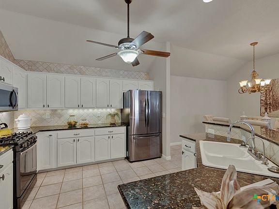 4th image of 2262 Kensington Way