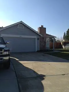 24 Highwood Pl photo 1