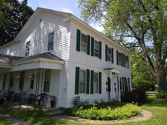 100 North Main Street viewed from the southeast