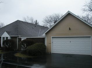 3 Attleboro On Auburn, Rolling Meadows, IL 60008