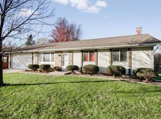 3812 Sue Ln NW, Cedar Rapids, IA 52405