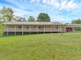 25 River Dr, Alderson, WV 24910