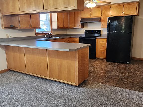 Kitchen with bar seating
