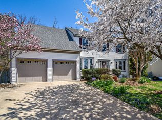 3694 Thomasson Crossing Dr, Triangle, VA 22172