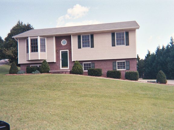 Front of house Sept 2006