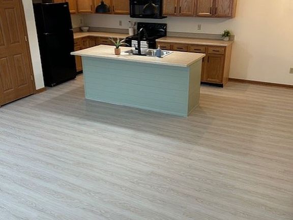 4th image of 1522 Williamsburg Pl Unit D