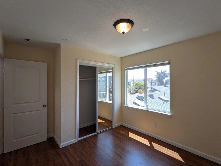 2414 Dana Street — Photo 24
