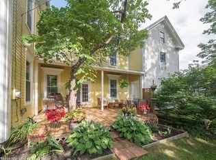 129 Old Rockland St, Rockport, ME 04856