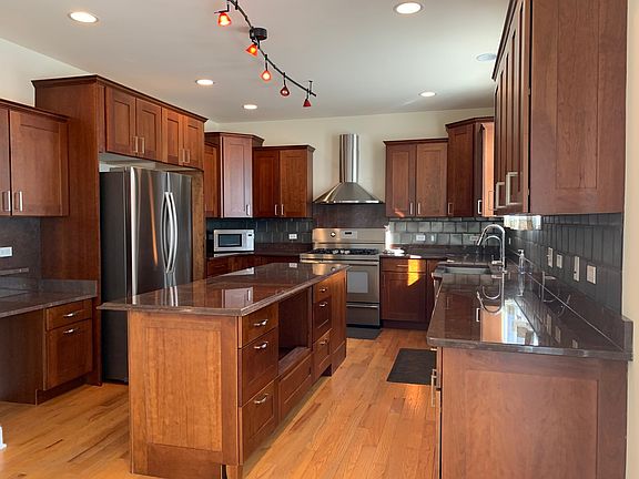 5th image of 767 W Kristen Ct