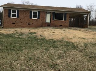 414 Red Barn Rd, Lexington, NC 27292