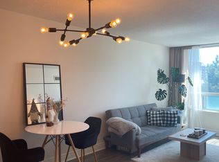 48 Suncrest Blvd #520, Markham, ON L3T 7Y5