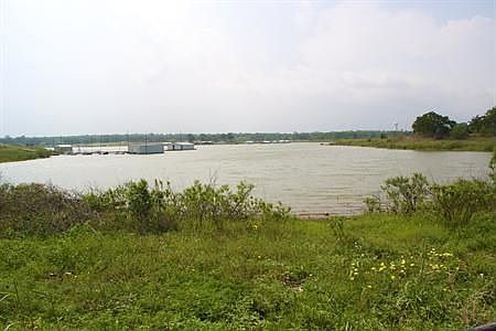 Grapevine Lake
