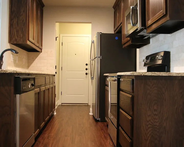 3216-3218 Cherry Ln — Photo 3