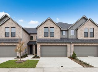 3737 Pierce Ln, Grand Prairie, TX 75052