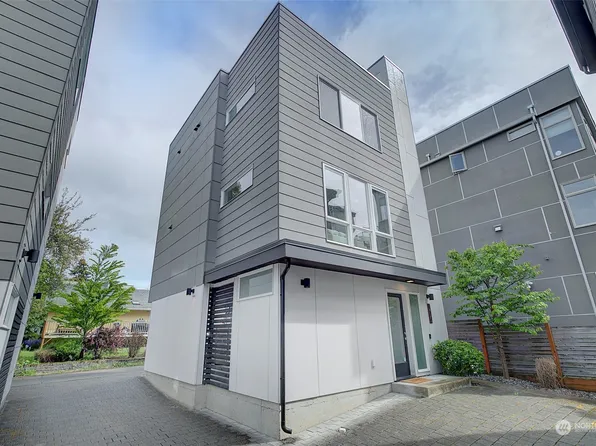 1760 NW 61st Street, Seattle, WA 98107