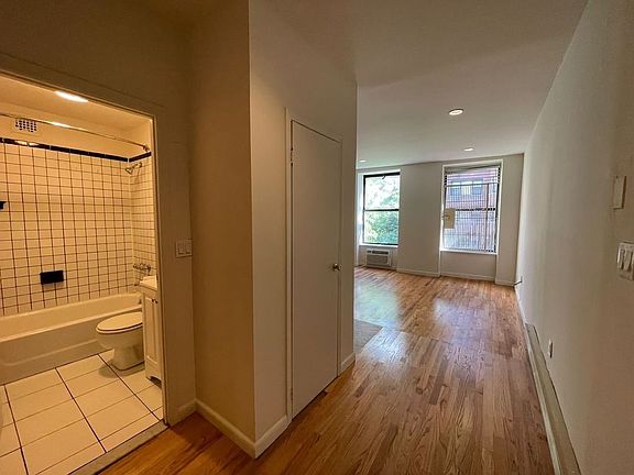 3rd image of 334 E 55th St #101