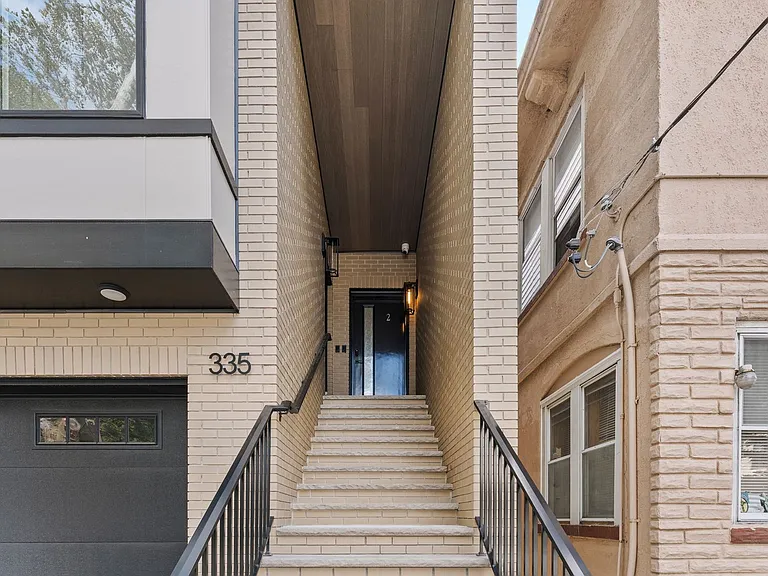 335 Virginia Ave — Photo 3