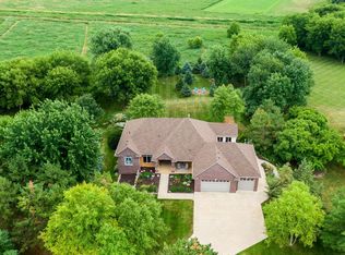 22055 Winker Ct, Prior Lake, MN 55372