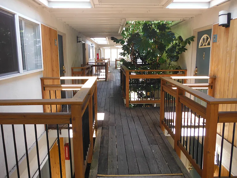 Campus Apartments — Photo 8