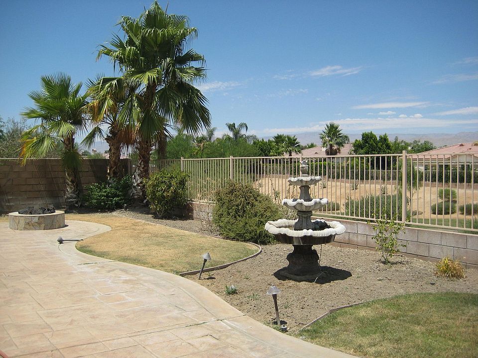 1st image of 43568 Bordeaux Dr