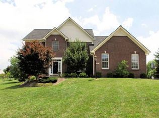 118 Bonnie Heath Cir, Loveland, OH 45140