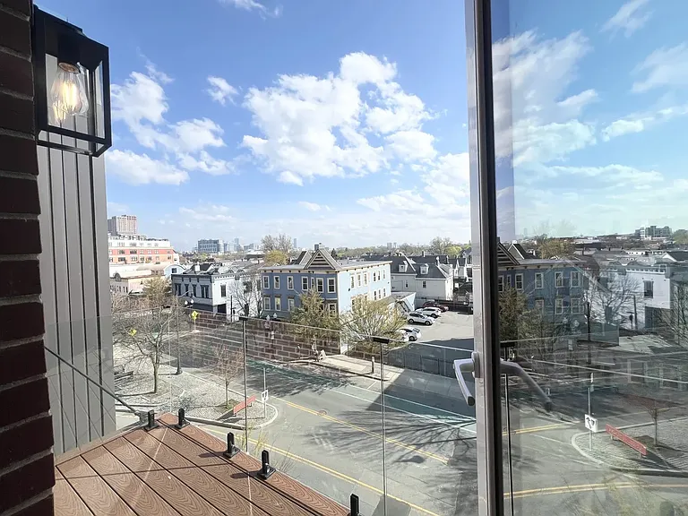 379 Washington St #8 — Photo 10