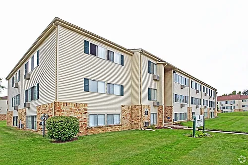 Edgewood Park Apartments Photo 1