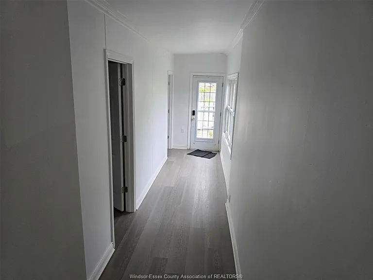 3396 Woodward Blvd — Photo 9