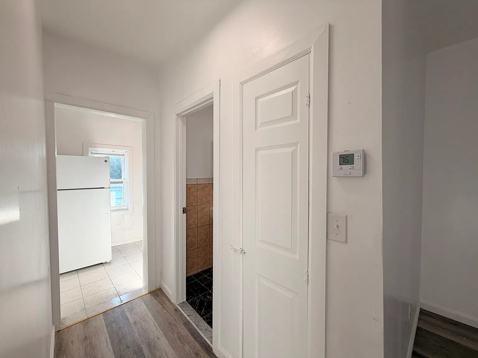 3 bed, 800 sqft, $2,200 — Photo 4