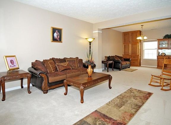 4th image of 1807 Wynnewood Ln