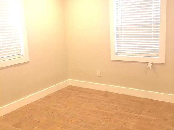4th image of 2505 Highland Ave APT 101
