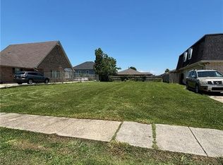 8541-43 Deerfield Dr, Chalmette, LA 70043