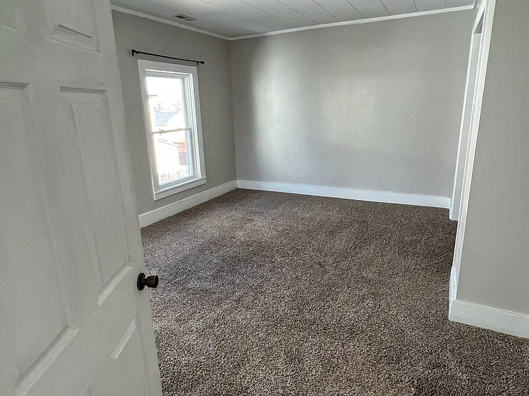 716 Franklin St #B — Photo 6