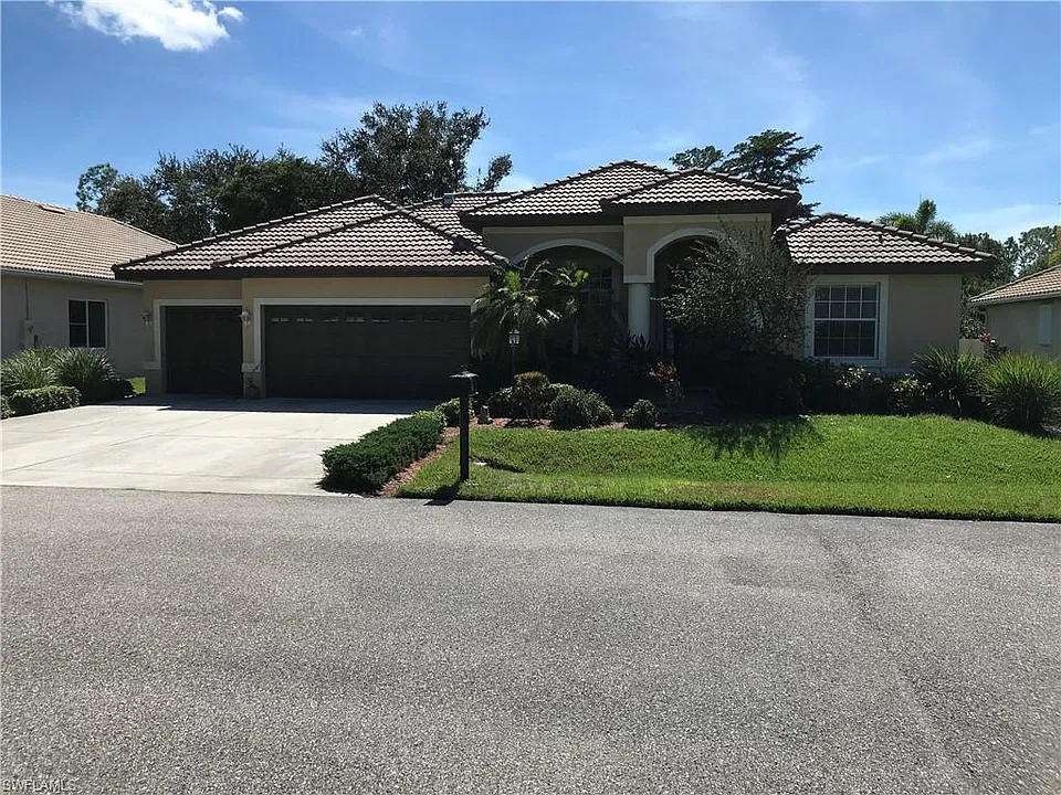 10680 Sir Michaels Place Dr