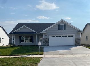 N9330 Gemstone Ct, Appleton, WI 54915