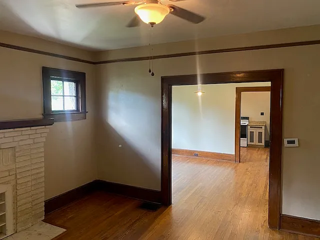 3 bed, 1200 sqft, $1,850 — Photo 3