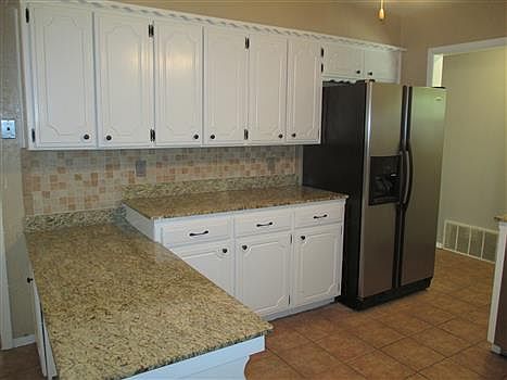 3rd image of 509 Claremont Dr