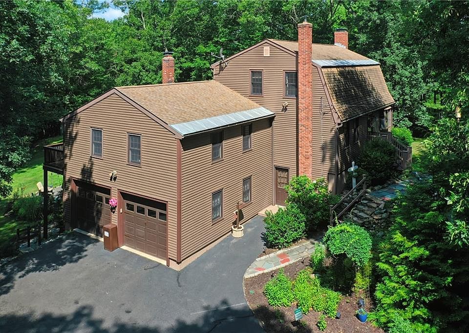 1st image of 245 Albee Rd