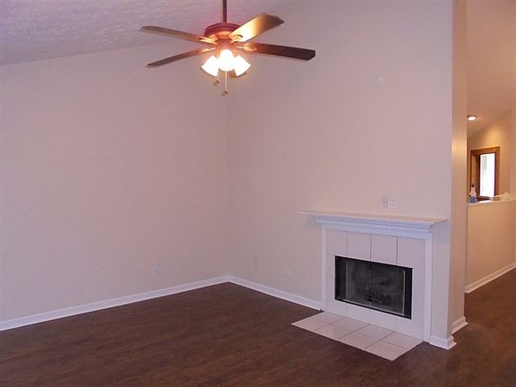 4th image of 1409 Bens View Ct