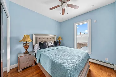 Rented by Piere Michel