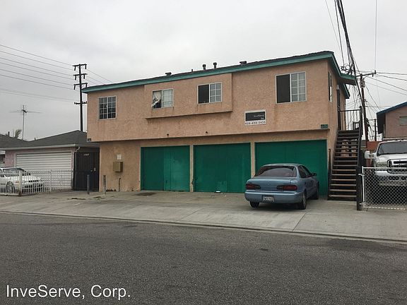3rd image of 5515 1/2 Pine Ave
