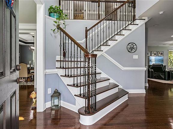 4th image of 2616 Brownstone Cir