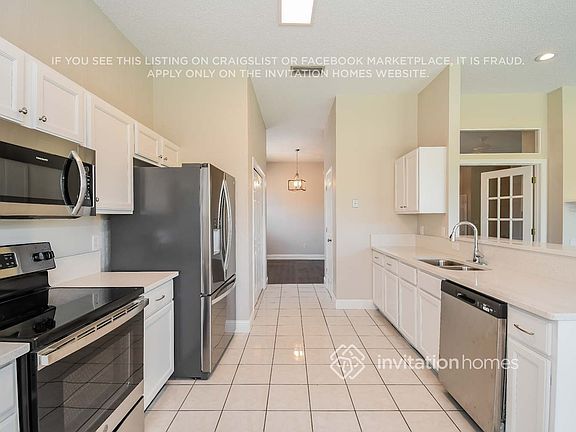 5th image of 13129 Tamarisk Ct