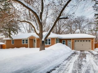917 86th Ave NW, Coon Rapids, MN 55433