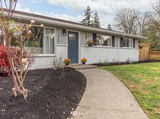 10423 8th St E, Edgewood, WA 98372