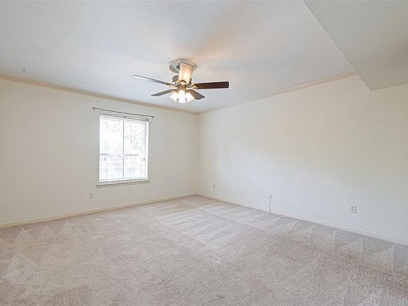 4th image of 7555 Katy Fwy APT 135