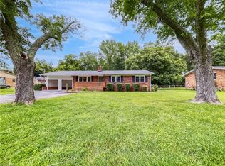 318 Eden Ter, Archdale, NC 27263