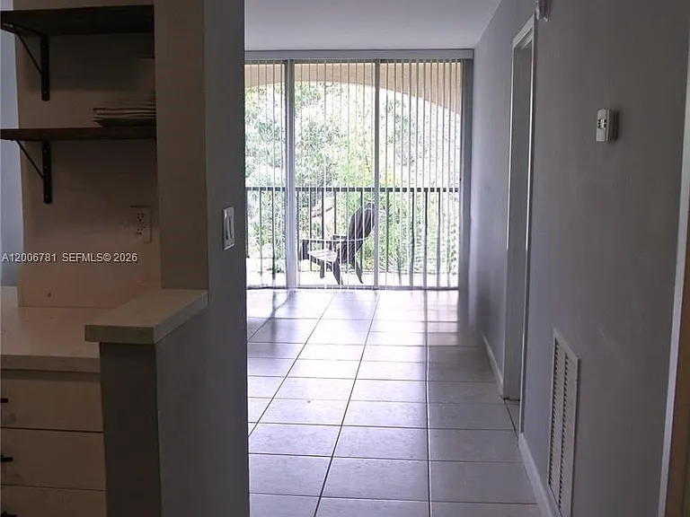 2160 SW 16th Ave #417 — Photo 5