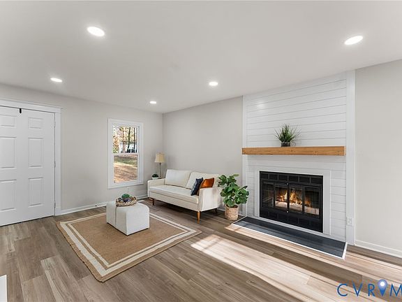 4th image of 10209 Stonemill Rd